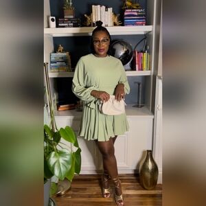 Giani Bernini Light Green Long Sleeve Dress